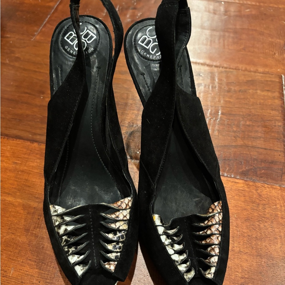 BCBG Black and Tan Snakeskin Heels